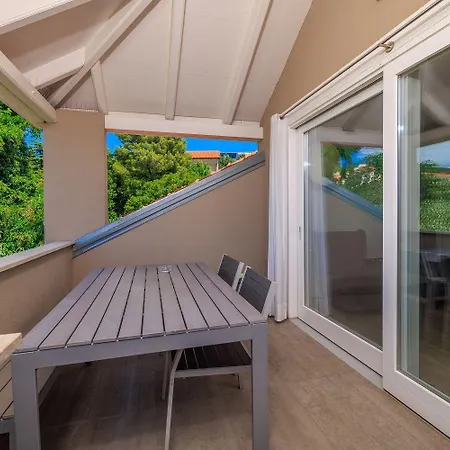 Modernes Penthouse Nur 200 Meter Zum Sandstrand Mit Meerblick Und Parkplatz Apartman *