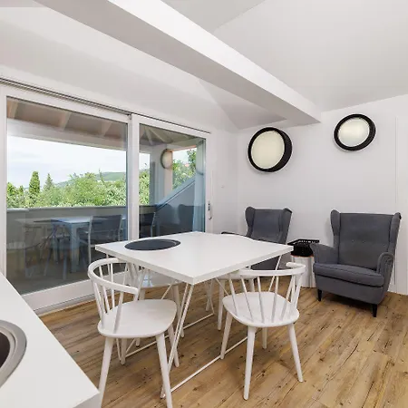 Modernes Penthouse Nur 200 Meter Zum Sandstrand Mit Meerblick Und Parkplatz * Crikvenica