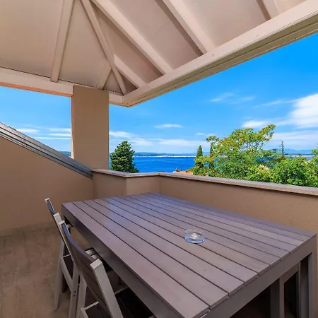 Modernes Penthouse Nur 200 Meter Zum Sandstrand Mit Meerblick Und Parkplatz Crikvenica