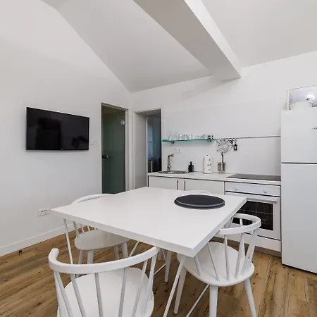 Modernes Penthouse Nur 200 Meter Zum Sandstrand Mit Meerblick Und Parkplatz Apartman *