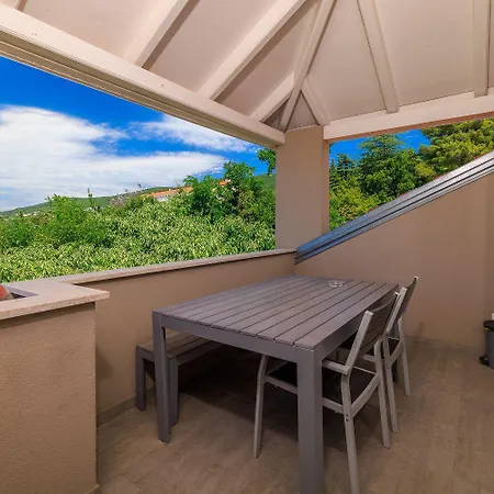 Apartman Modernes Penthouse Nur 200 Meter Zum Sandstrand Mit Meerblick Und Parkplatz Crikvenica