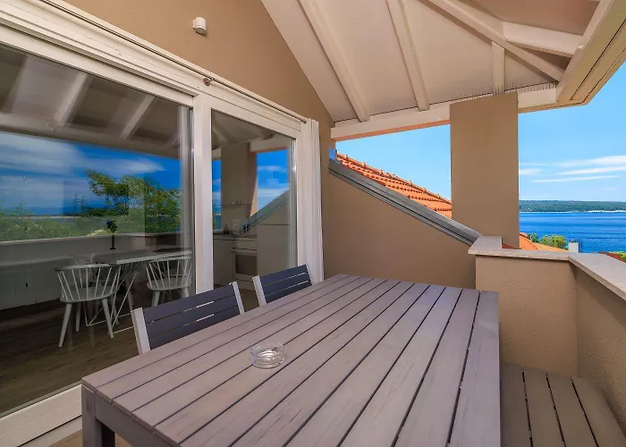 Modernes Penthouse Nur 200 Meter Zum Sandstrand Mit Meerblick Und Parkplatz Apartman